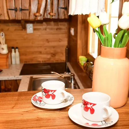 Milosev * Malo Srediste